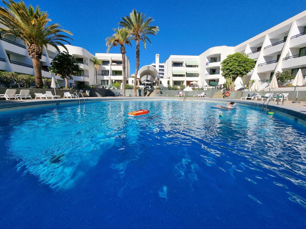 Apartment Casa Palmera Only 150 Meters To The Beach, Heated Pool, Wifi, Sat-Tv, Balcony With Poolview Arona  Eksteriør billede