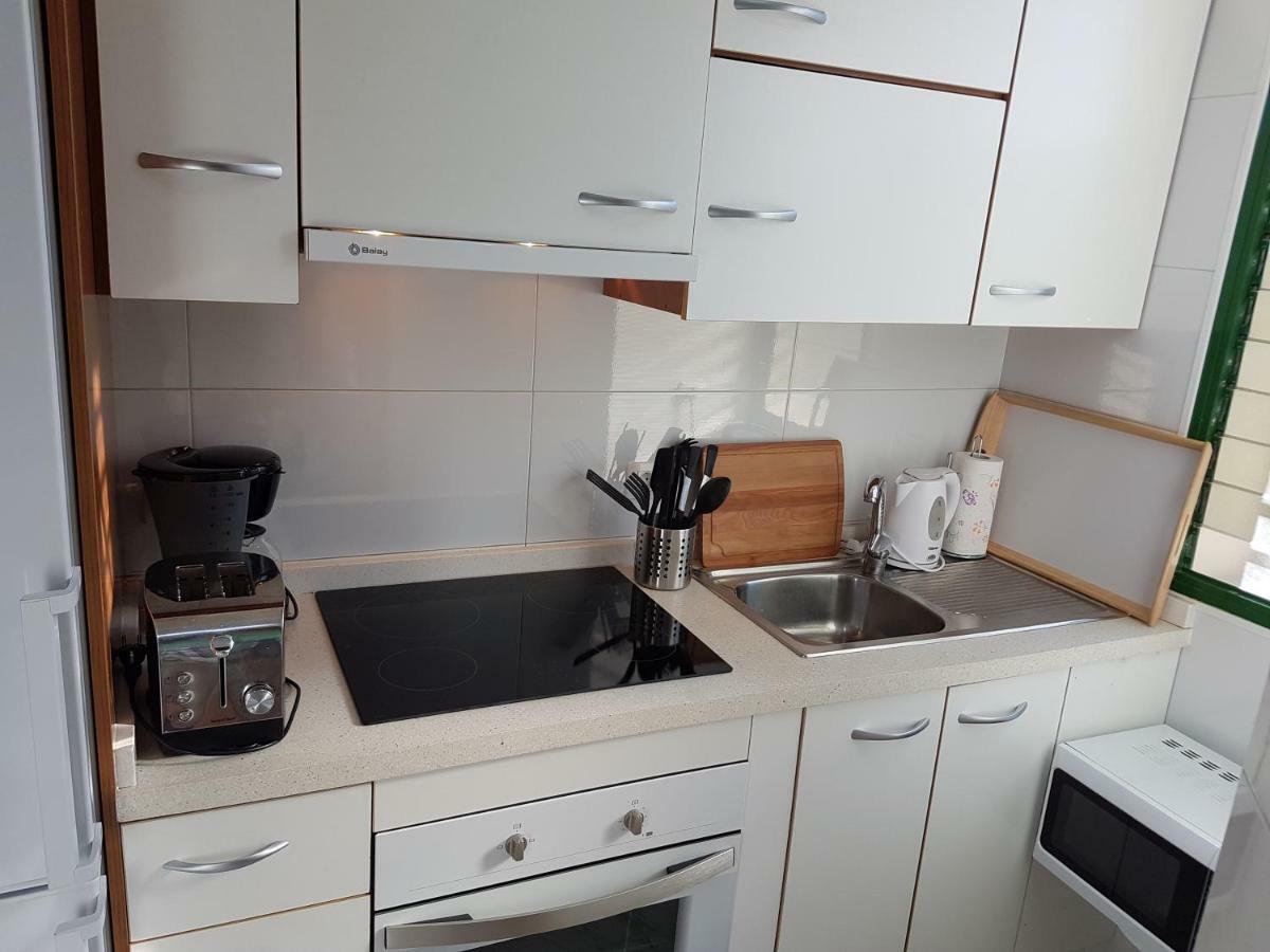 Apartment Casa Palmera Only 150 Meters To The Beach, Heated Pool, Wifi, Sat-Tv, Balcony With Poolview Arona  Eksteriør billede