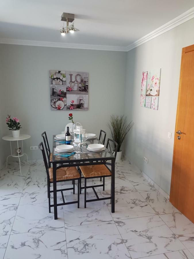Apartment Casa Palmera Only 150 Meters To The Beach, Heated Pool, Wifi, Sat-Tv, Balcony With Poolview Arona  Eksteriør billede