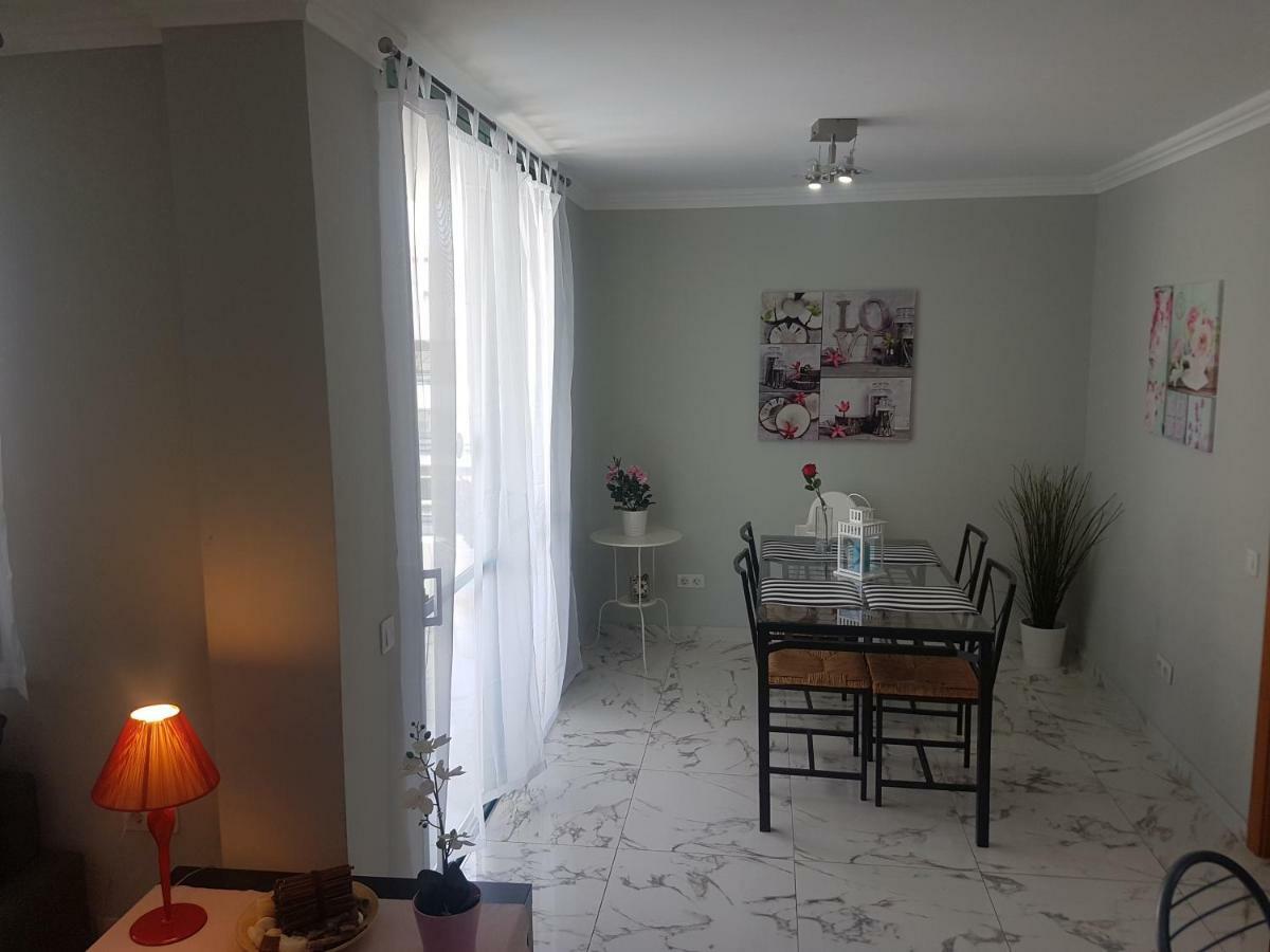 Apartment Casa Palmera Only 150 Meters To The Beach, Heated Pool, Wifi, Sat-Tv, Balcony With Poolview Arona  Eksteriør billede